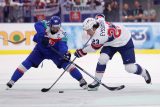 Hokejisté Slovenska bojují s výběrem USA o body ve skupině B
