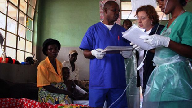 Centrum pro léčbu cholery, Likasi, provincie Katanga. Od října 2007, kdy epidemie propukla, je konečný počet pacientů 2543. Dosud v centrech pro léčbu cholery zemřelo 49 lidí.