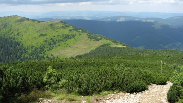 Pohled z Babí hory, nejvyšší hory Polska mimo Tater (Beskydy)