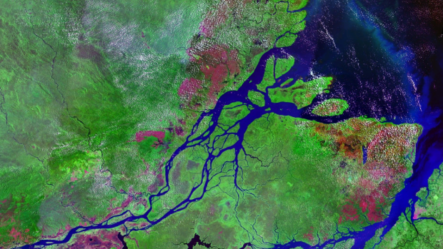 Delta Amazonky na satelitním snímku