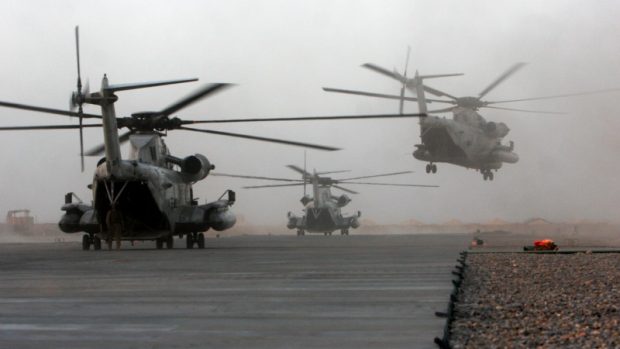 Vojenské helikoptéry v Afghánistánu (ilustrační foto)