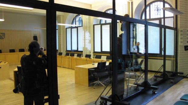 Upravená soudní síň v Drážďanech