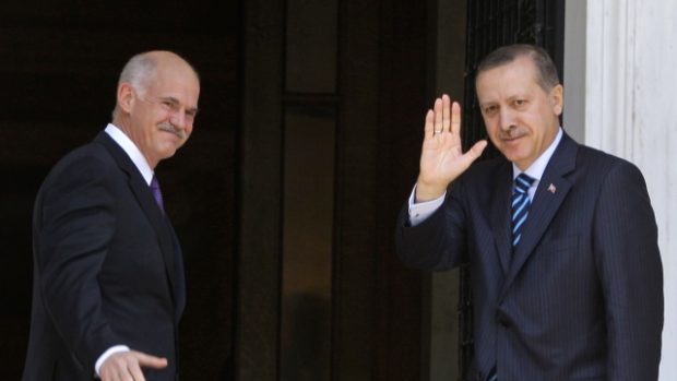 premiéři Papandreu a Erdogan v Aténách