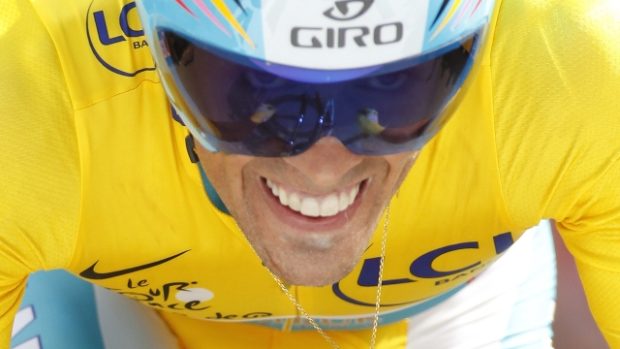 Úsměv nebo úsilí - Alberto Contador v průběhu 19. etapy TdF