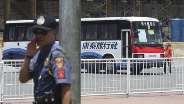 unesený autobus v Manile