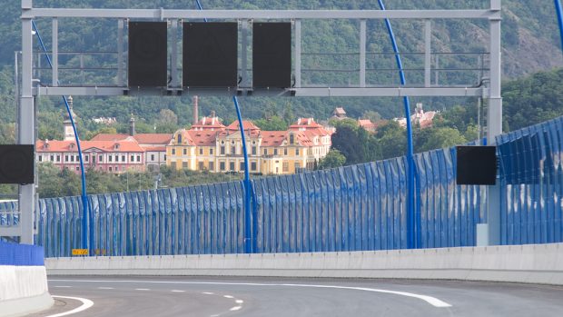 Stavba pražského dálničního okruhu