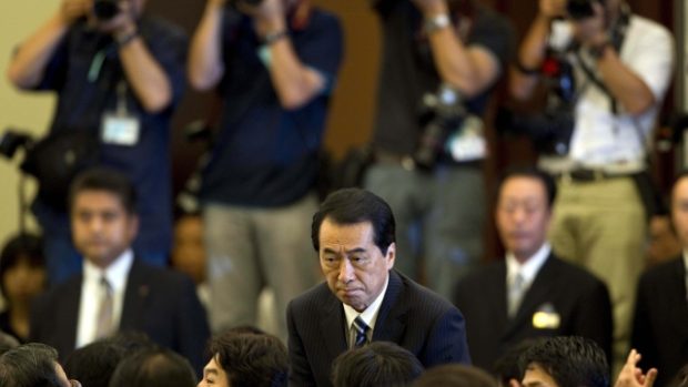 Japonský premiér Naoto Kan obhájil post předsedy Demokratické strany