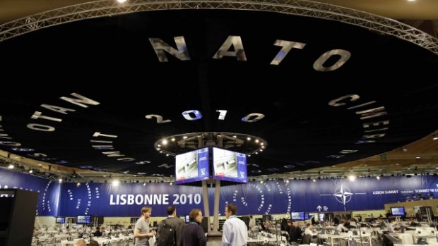 přípravy na summit NATO vrcholí