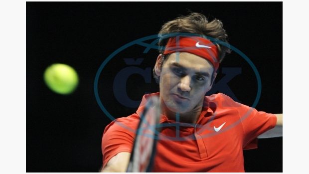 Prvním postupujícím na TM je Roger Federer