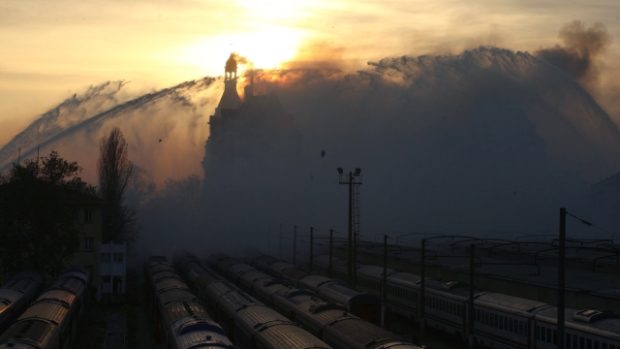 V tureckém Istambulu hořelo historické nádraží
