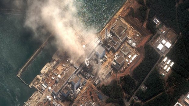 Satelitní snímek výbuchu japonské jaderné elektrárny Fukušima, 14. března 2011