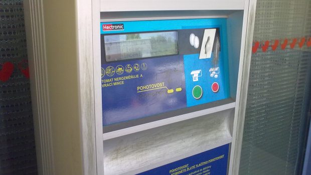 Automat na regulační poplatky v břeclavské nemocnici