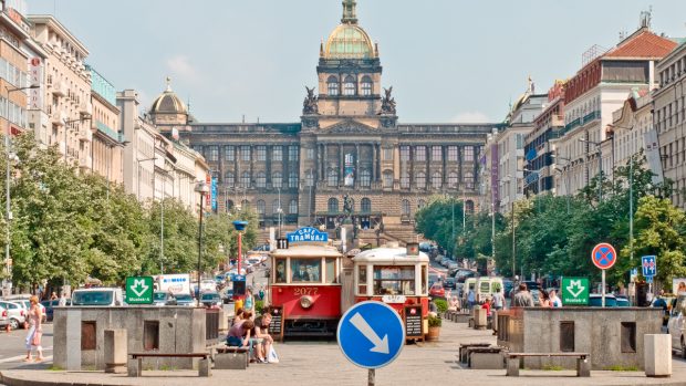 Václavské náměstí a budova Národního muzea v Praze