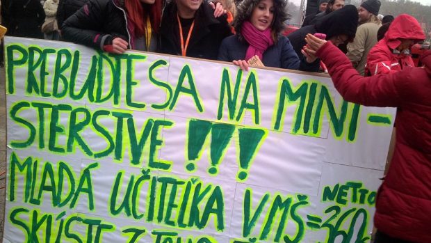 Nespokojení učitelé na Slovensku stávkují