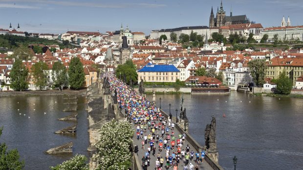 Pražský mezinárodní maraton 2013