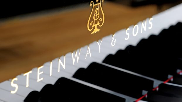 Nový klavír značky Steinway pro Symfonický orchestr Českého rozhlasu
