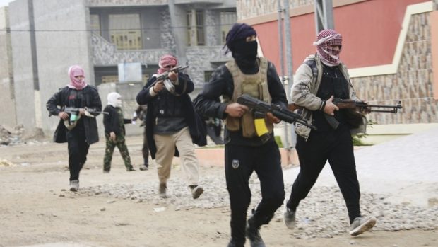 Islámští radikálové v ulicích Fallúdže