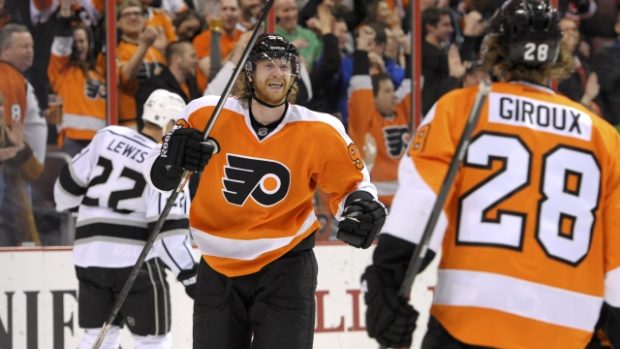 Útočník Philadelphie Jakub Voráček se v NHL trefil ve třetím utkání v řadě