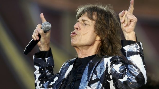 Frontman kapely Rolling Stones Mick Jagger na turné &quot;14 On Fire&quot;. Snímek je z 1. června 2014 z koncertu ve švýcarském Curychu