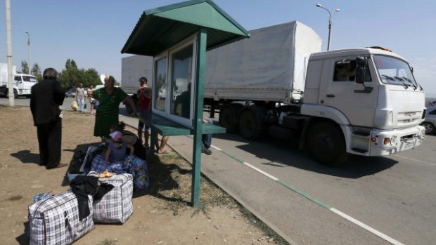 kamiony s ruskou humanitární pomocí překročily ukrajinskou hranici bez svolení Kyjeva