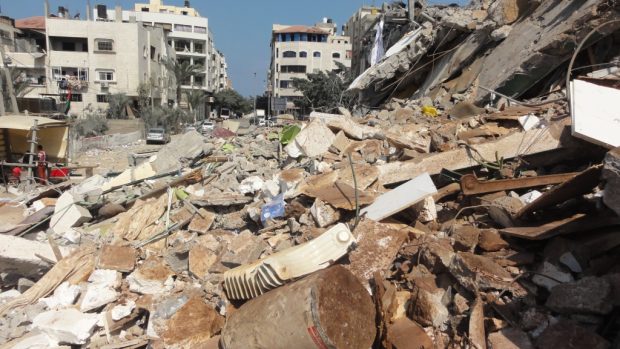 Palestina. Po konfliktu Izraele s Hamásem zůstaly v Pásmu Gazy desítky tisíc poškozených nebo zničených budov