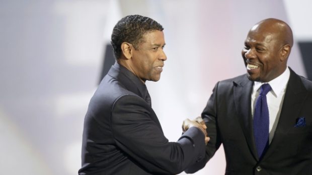 Herec Denzel Washington obdržel na festivalu cenu Donostia za přínos filmu