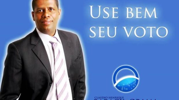 Kandidát do brazilského parlamentu Cláudio Henrique Barack Obama přebírá i některé grafické prvky z kampaně skutečného Baracka Obamy