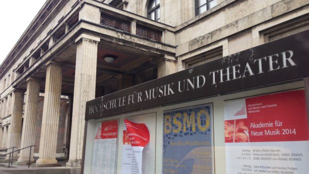 Vysoká škola hudební a divadelní v Mnichově, kde byla podepsána mnichovská dohoda