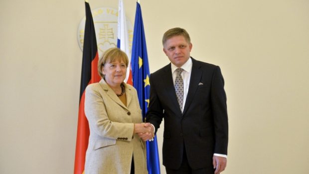 Německá kancléřka Angela Merkelová jednal v Bratislavě se slovenským premiérem Robertem Ficem