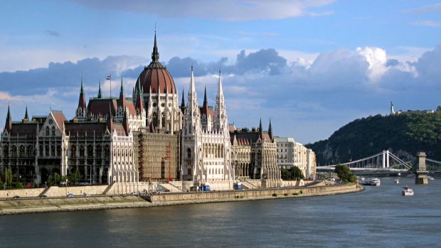 Budova parlamentu v Budapešti