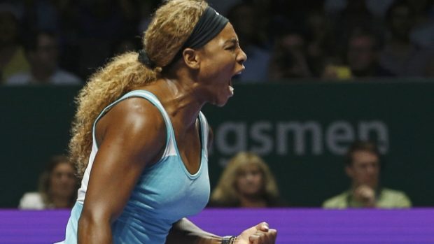 Serena Wiliamsová porazila Caroline Wozniackou. V Turnaji mistryň postoupila do finále