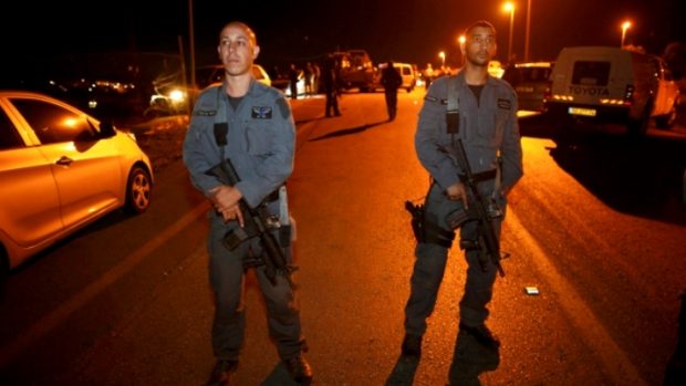 Izraelští policisté jsou po útocích v Tel Avivu v pohotovosti