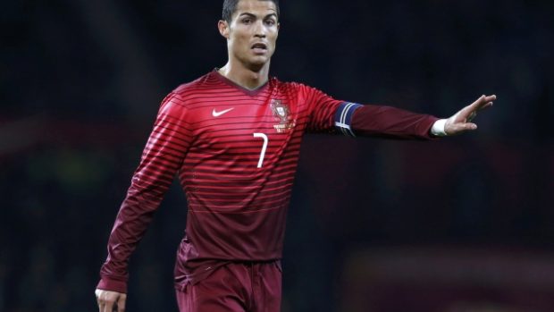 Do kampaně se zapojilo 11 hvězd světového fotbalu, mezi nimi i Cristiano Ronaldo
