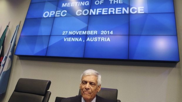 Generální tajemník OPEC Abdalláh al-Badrí na konferenci ve Vídni