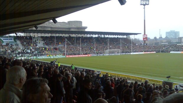 Specifickou atmosféru stadionu St. Pauli zažil Ivo Knoflíček poprvé před 25 lety (ilustrační foto)