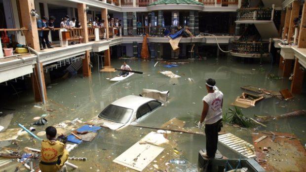 Následky cunami v Thajsku