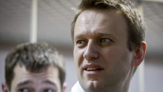 Ruské úřady Navalnému po pěti letech vydaly pas