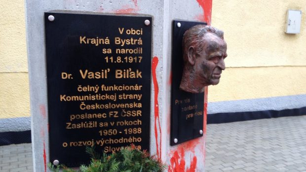 Vasil Biľak - pomník v obci Krajná Bystrá