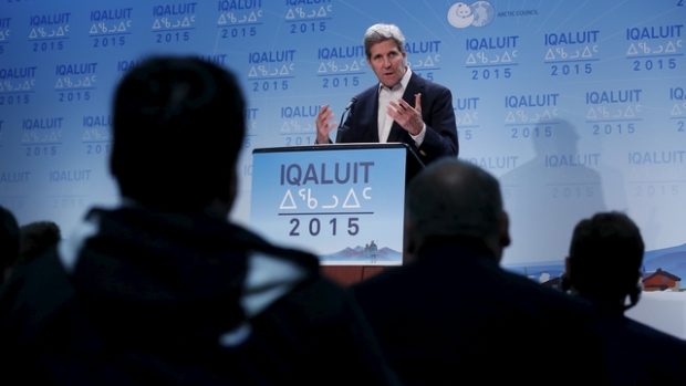 Americký ministr zahraničí John Kerry na konferenci Arktické rady v Kanadě