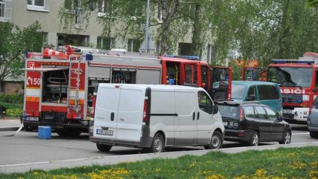Policie zasahovala na několika místech ČR v rámci akce proti extremismu. V Brně-Králově Poli objevila nástražný výbušný systém