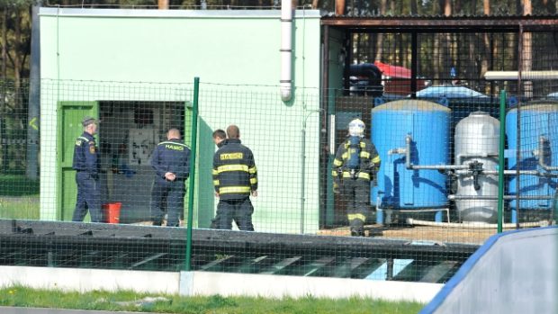 V Nýřanech na Plzeňsku zemřel člověk, který se na místním koupališti nadýchal chloru
