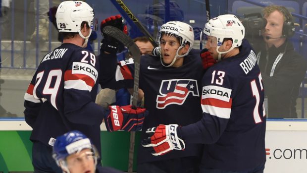 Hokejisté USa nečekaně vysoko porazili ve svém úvodním vystoupení na šampionátu Finsko