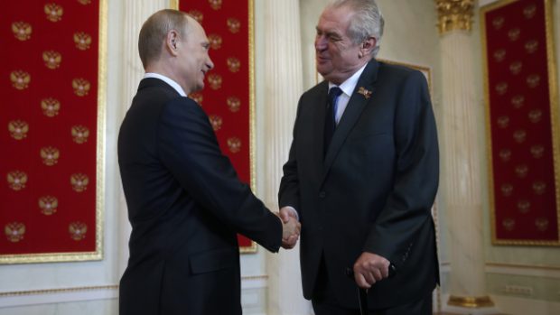 Ruský prezident Vladimir Putin se v Moskvě setkal se svým českým protějškem Milošem Zemanem