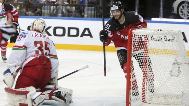 Na devítigólové výhře Kanady nad Běloruskem se hattrickem podílel útočník Tyler Seguin