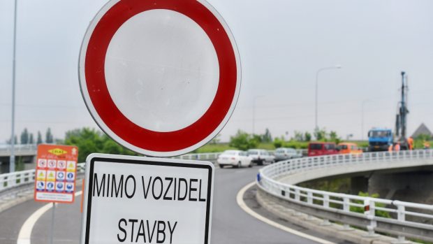 Mosty na přivaděči k dálnici D1 v Ostravě-Přívoze se v pondělí ráno zavřely