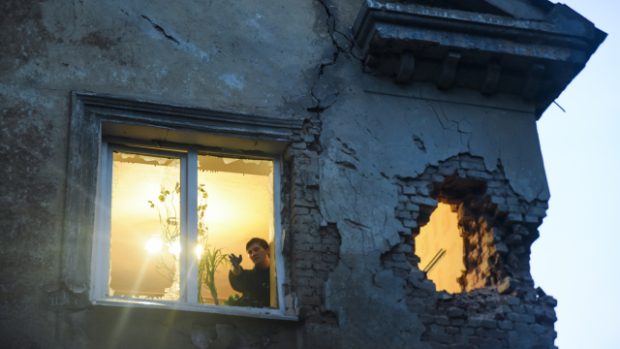 Následky ostřelování v Doněcku