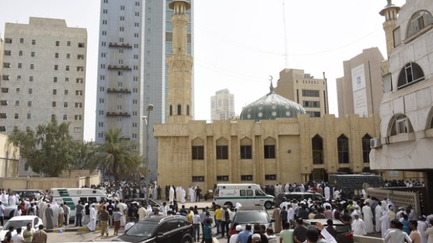 Dějištěm útoku byla mešita imáma Sádika, která leží v rušné čtvrti na východě města