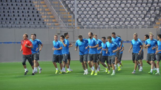 Plzenští fotbalisté v Tel Avivu na tréninku před zápasem 3. předkola Ligy mistrů, ve kterém se utkají s domácím týmem Maccabi