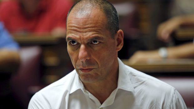 Na Varoufakise jsou podána obvinění kvůli zanedbání úředních povinností, vytvoření kriminální skupiny a vlastizradě (ilustrační foto)