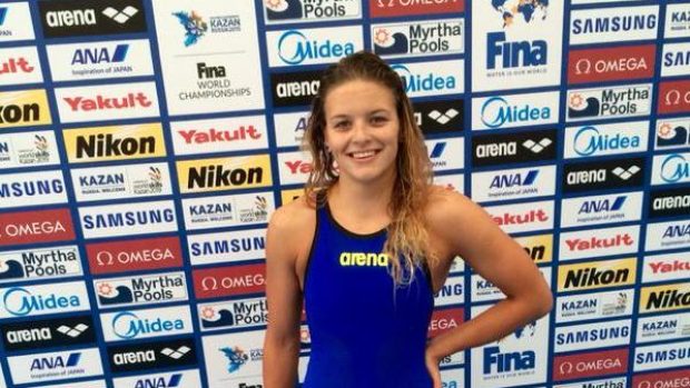 Teprve 18letá Anna Kolářová překonala na MS v plavání o sekundu český rekord na 200 m volným způsobem (2:00,24)